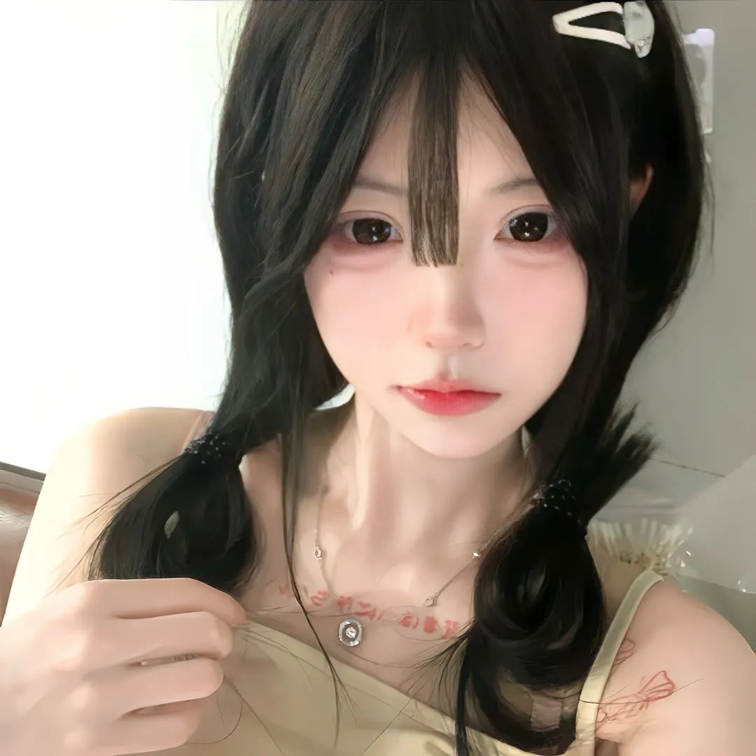 夹缝中活着，小春